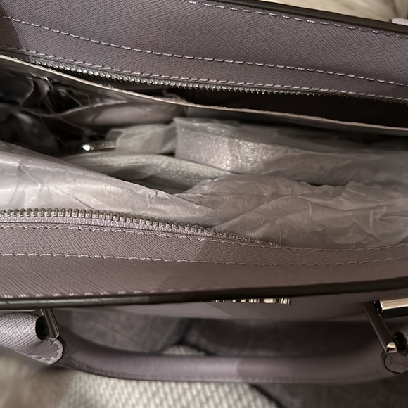 Michael Kors light purple bag - Picture 2 of 5